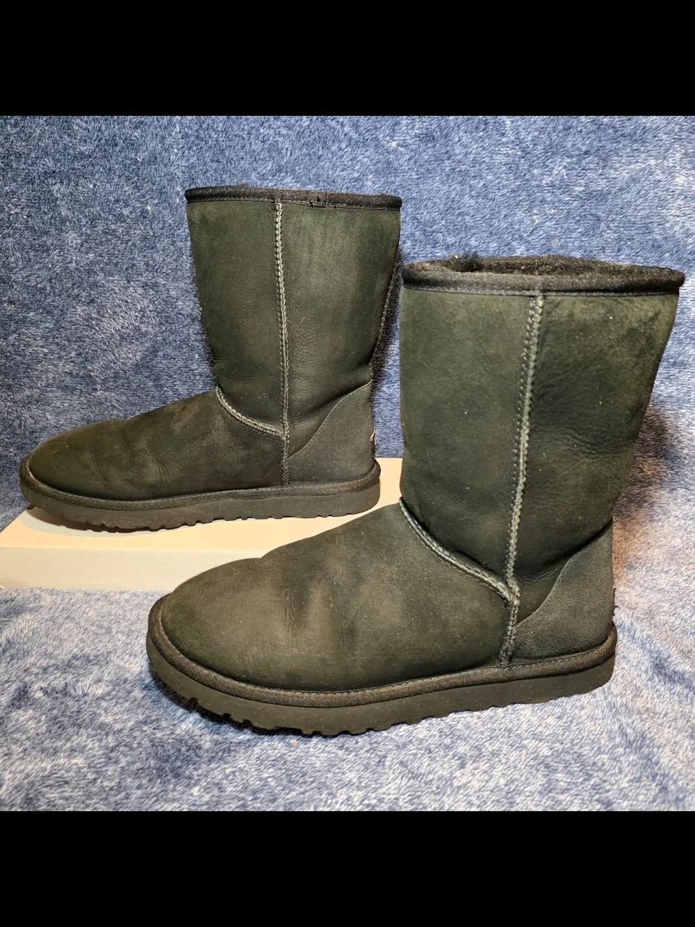 UGG Women's Classic Short Suede Boots in Black